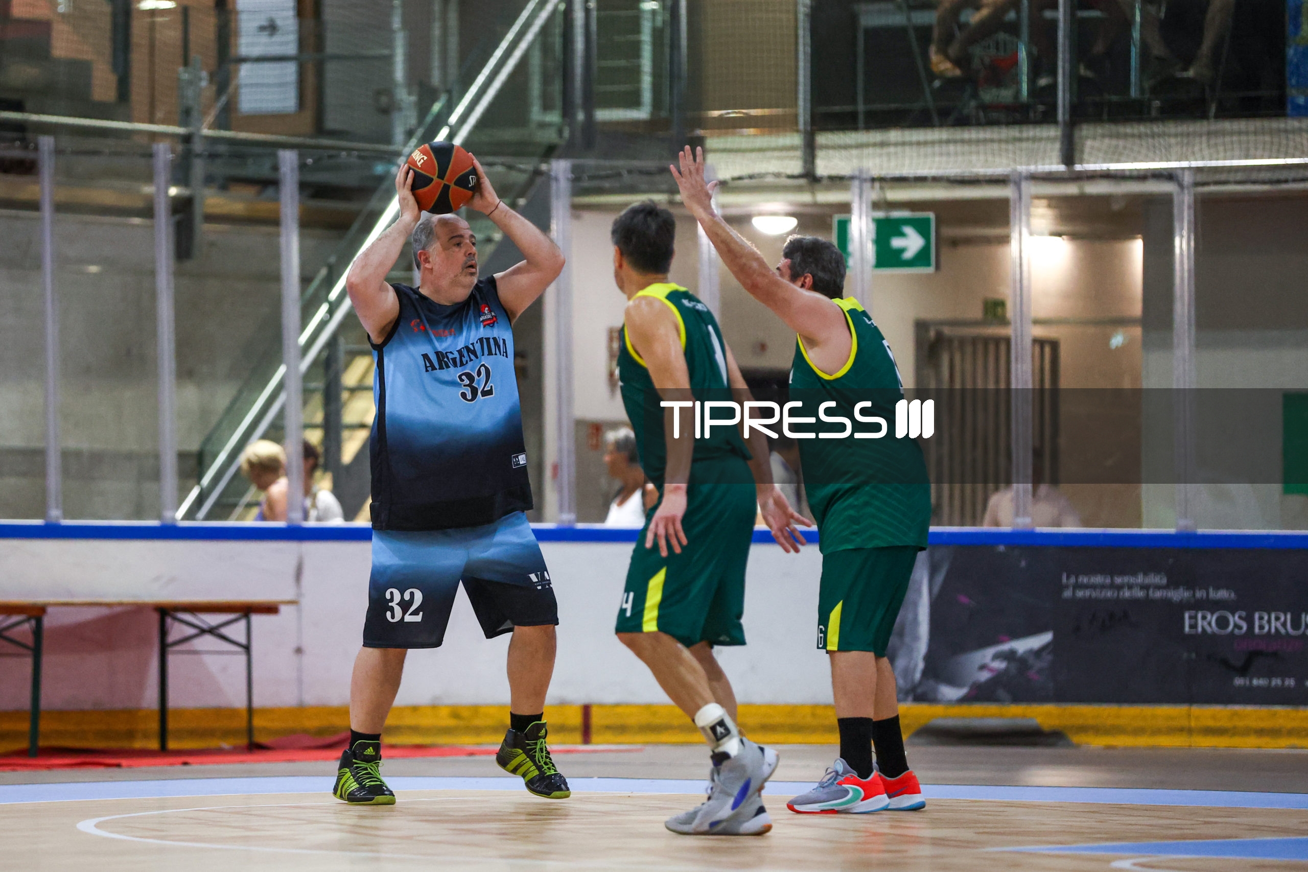 Maxibasketball: Argentina C (Morón) – Brazil B M55+