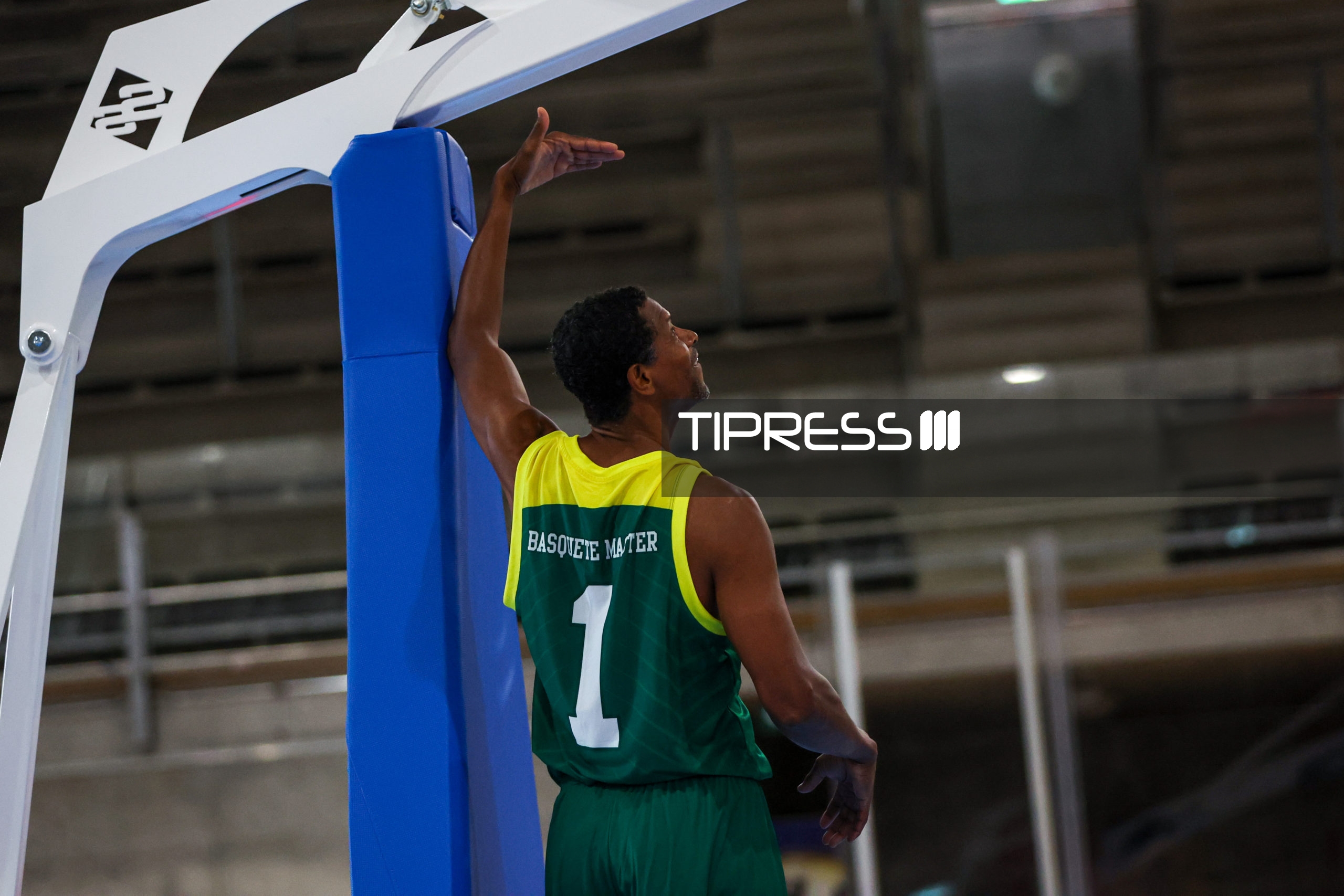 Maxibasketball: Argentina C (Morón) – Brazil B M55+