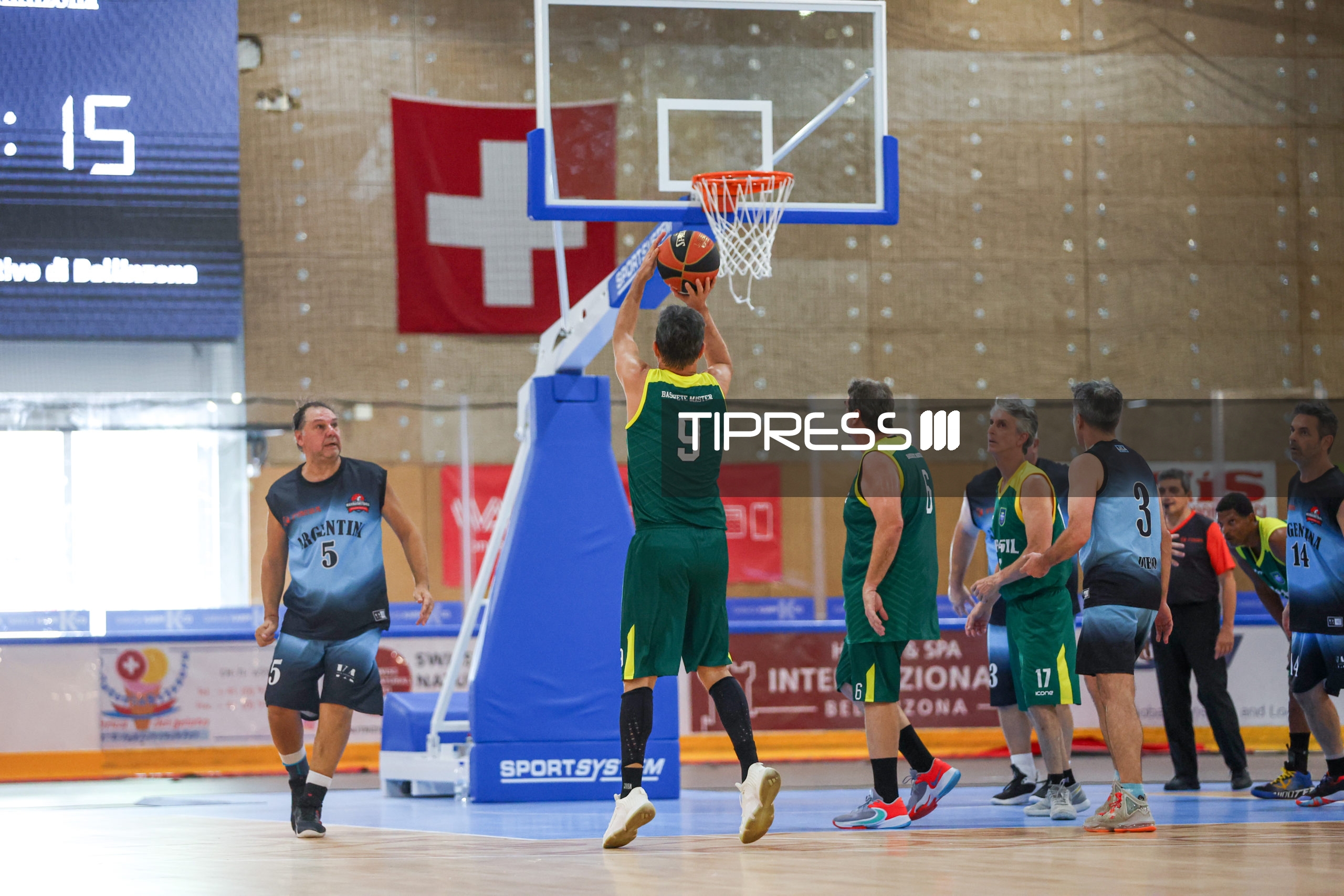 Maxibasketball: Argentina C (Morón) – Brazil B M55+
