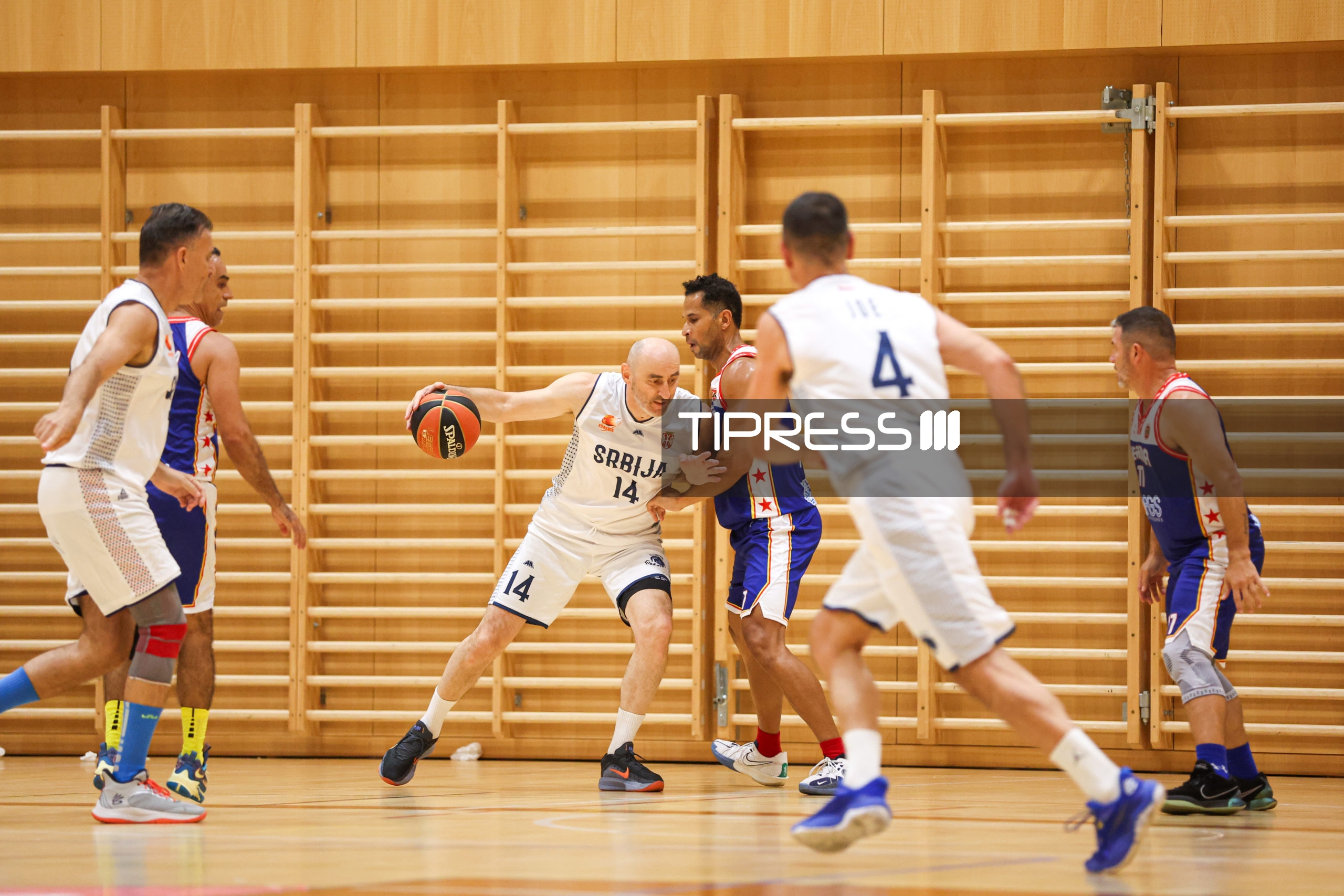 Maxibasketball: Serbia (Sirmium Gladiators) –  Costa Rica M50+