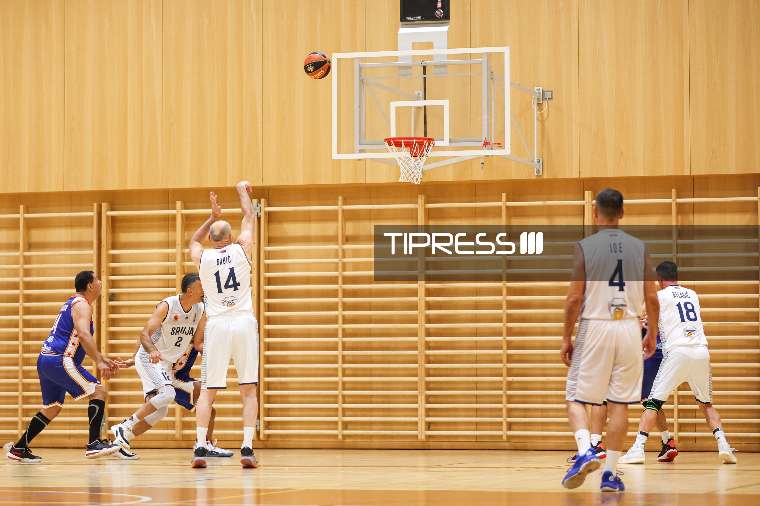 Maxibasketball: Serbia (Sirmium Gladiators) –  Costa Rica M50+