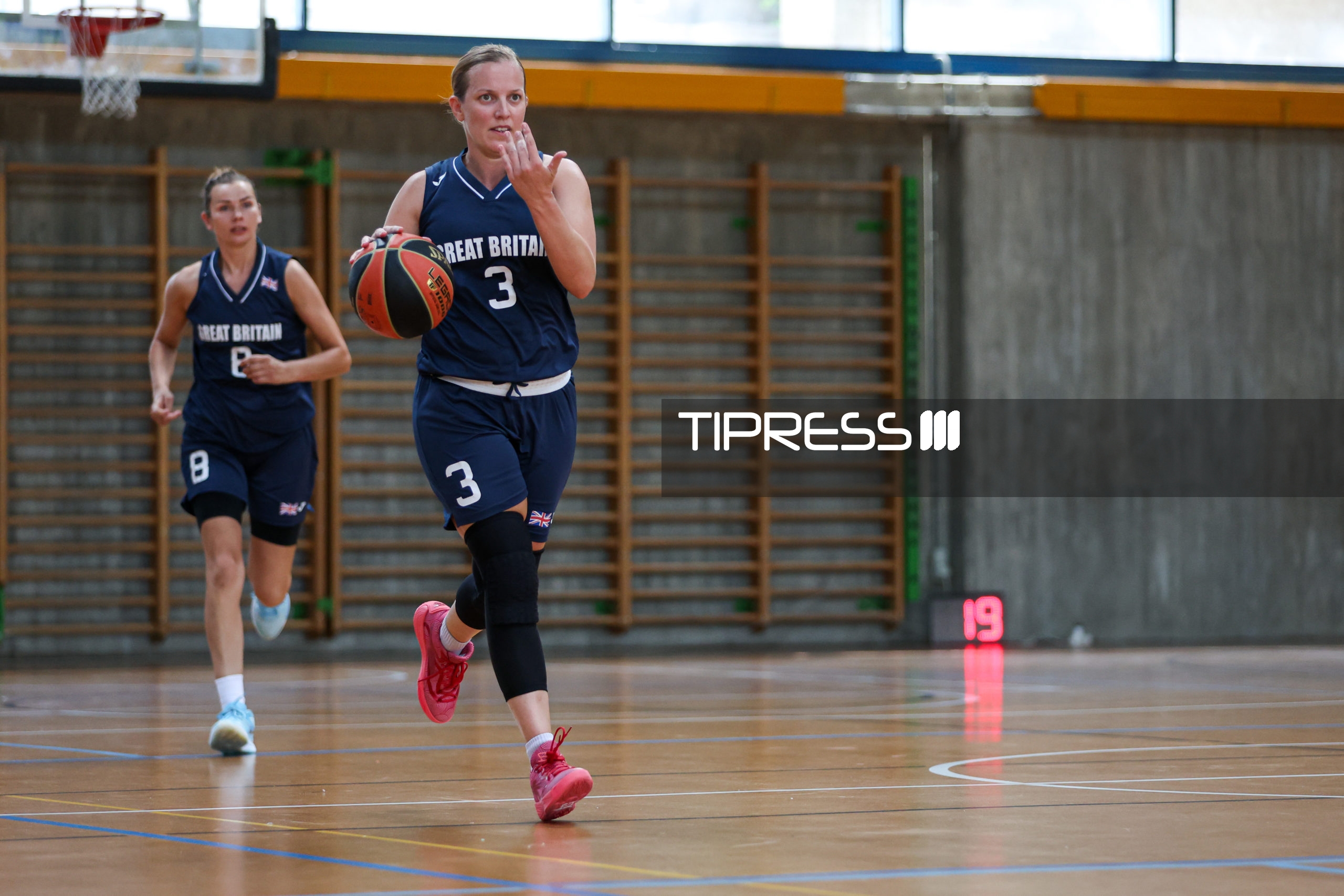 Basket: Switzerland –  United Kingdom GB Maxi F35+