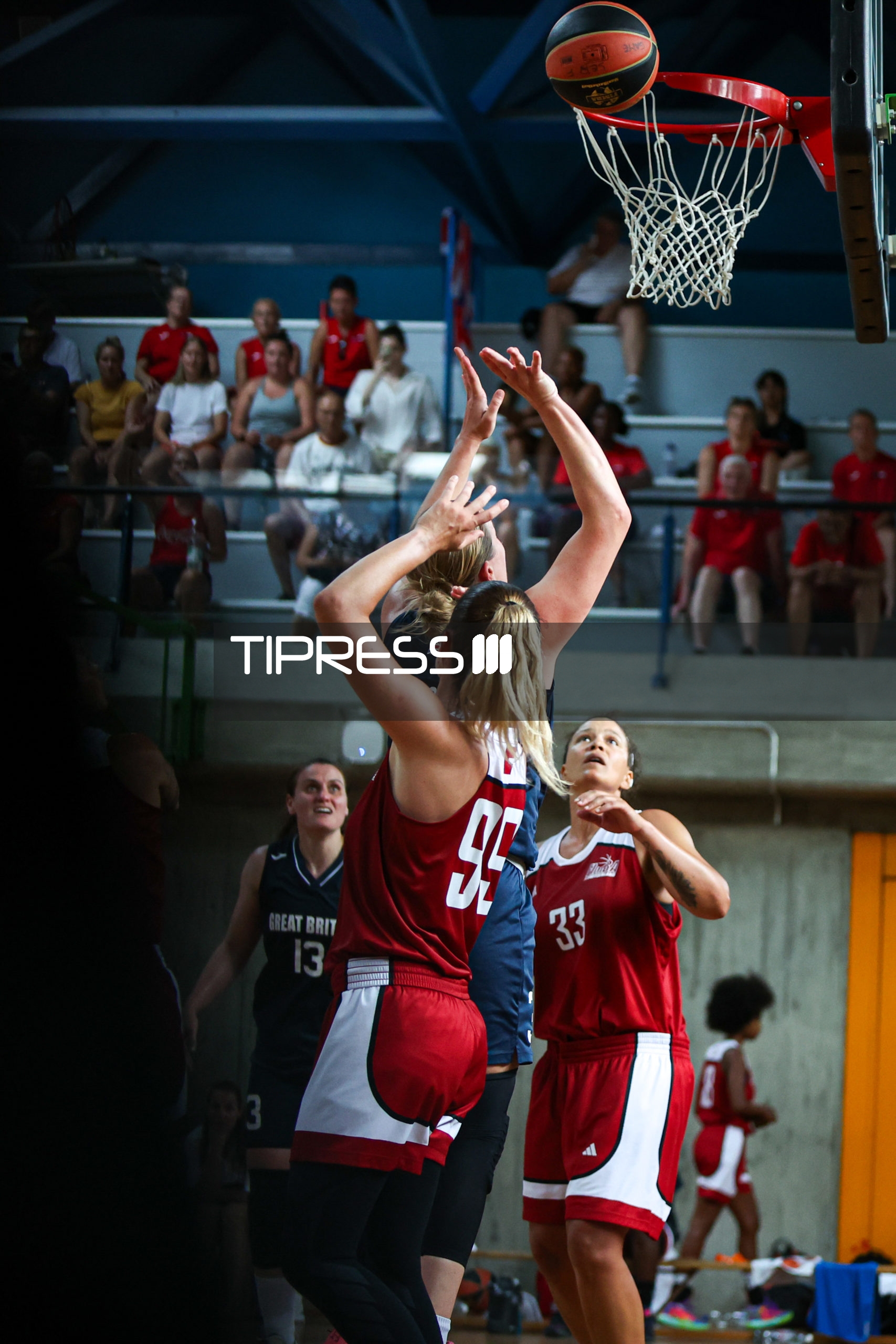 Basket: Switzerland –  United Kingdom GB Maxi F35+