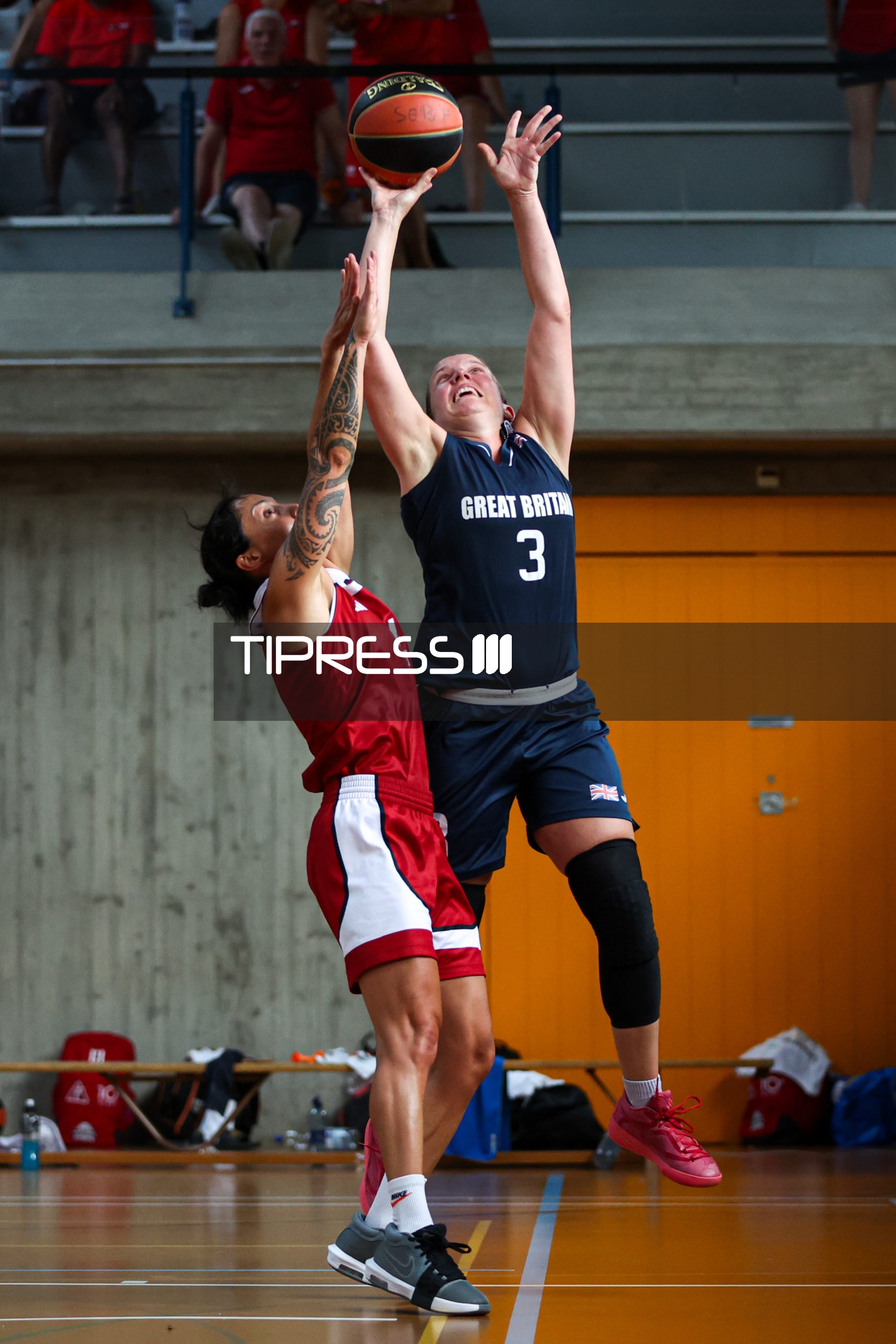 Basket: Switzerland –  United Kingdom GB Maxi F35+