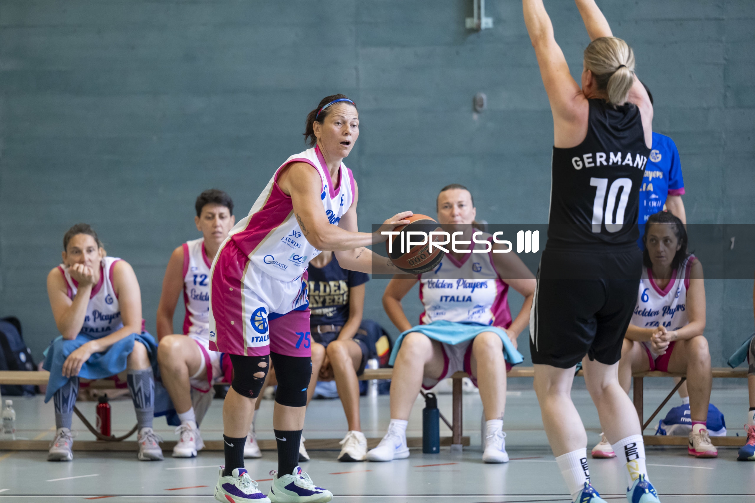 Maxibasketball: F45+ Italy Golden Players – F45+ Germany Ladies