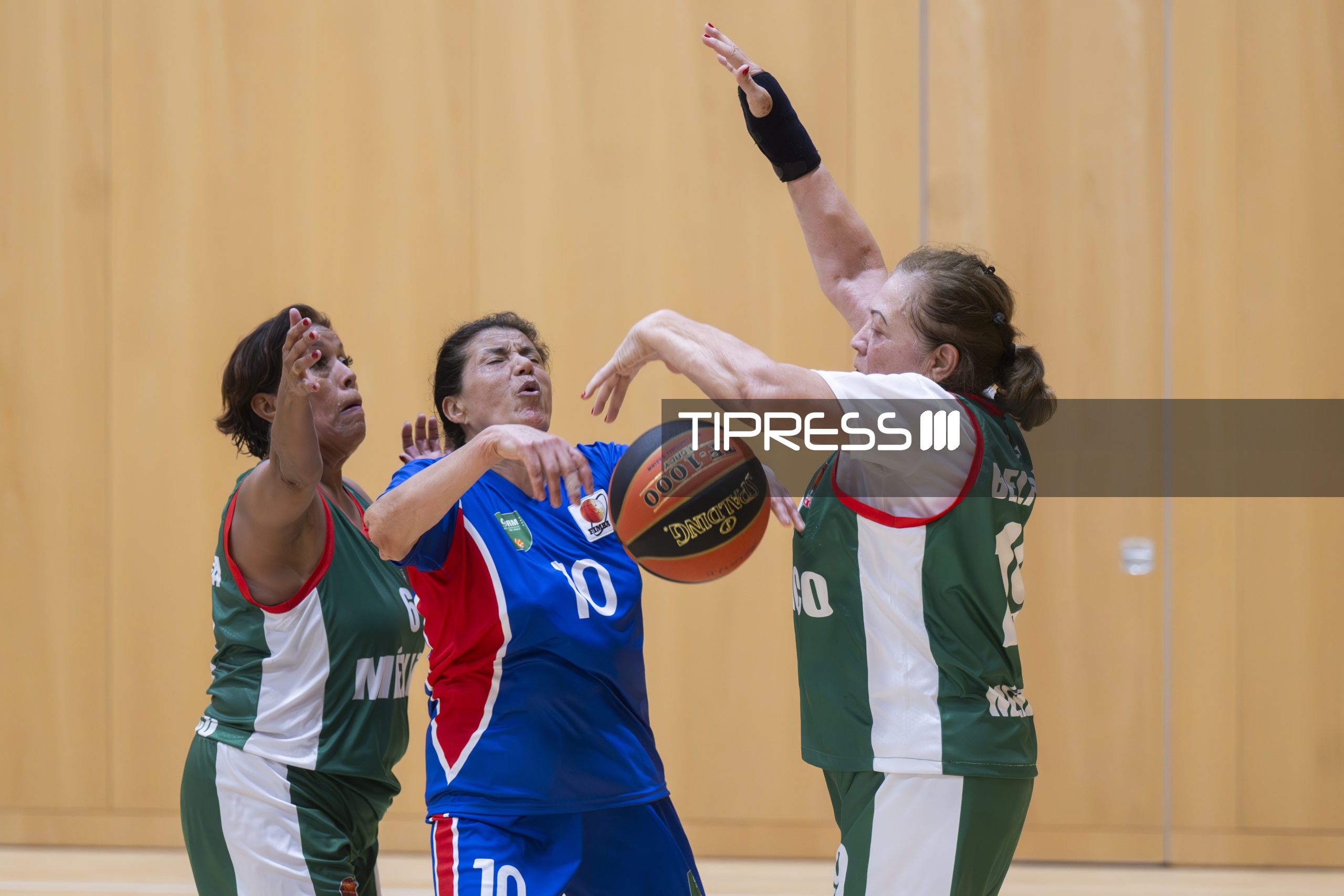 Basket:  F70+  México A (Monarcas Michoacan) – F70 Chile (Talca)