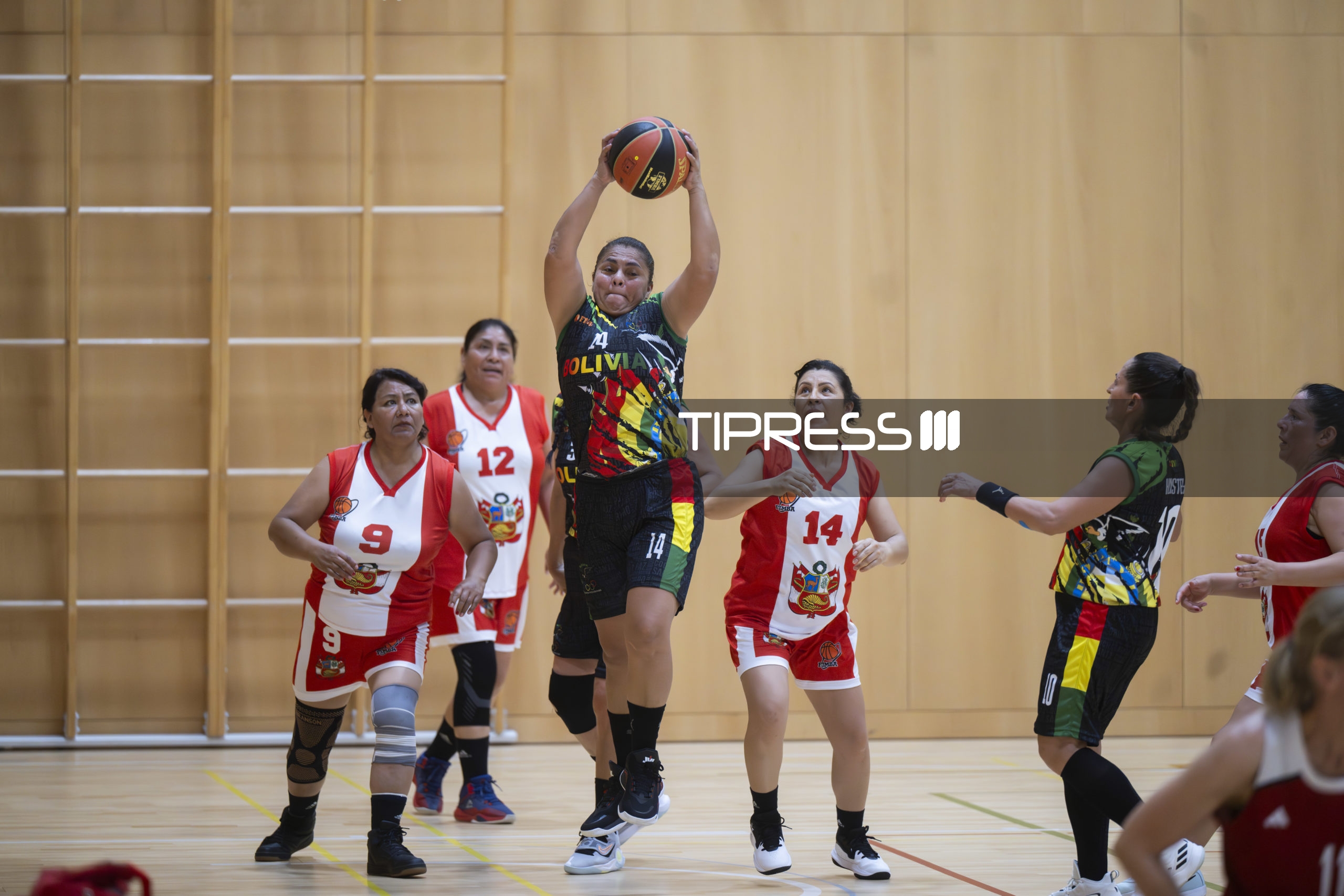 Basket:  F50+ Perù – Bolivia